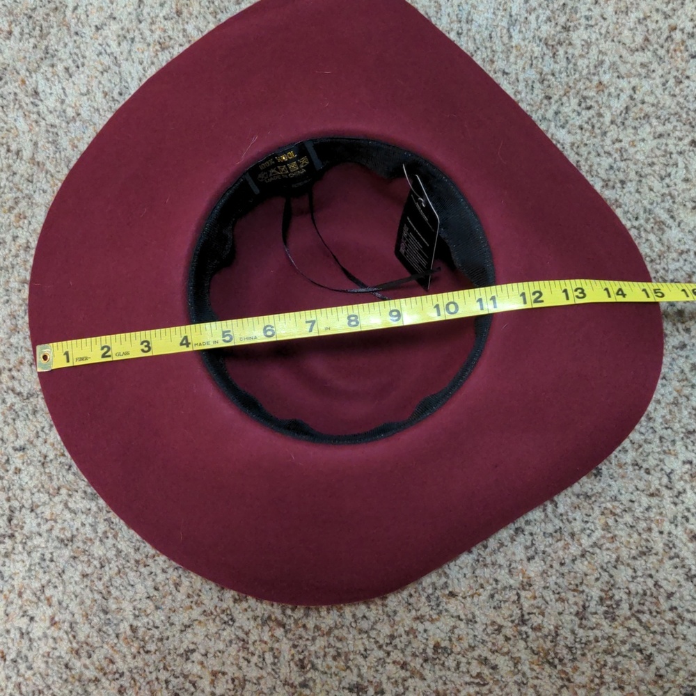 Wool hat - Picture 4 of 4